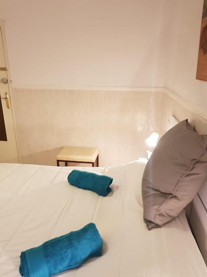 Wish Suite Dolores Leon De Triana Siviglia Esterno foto